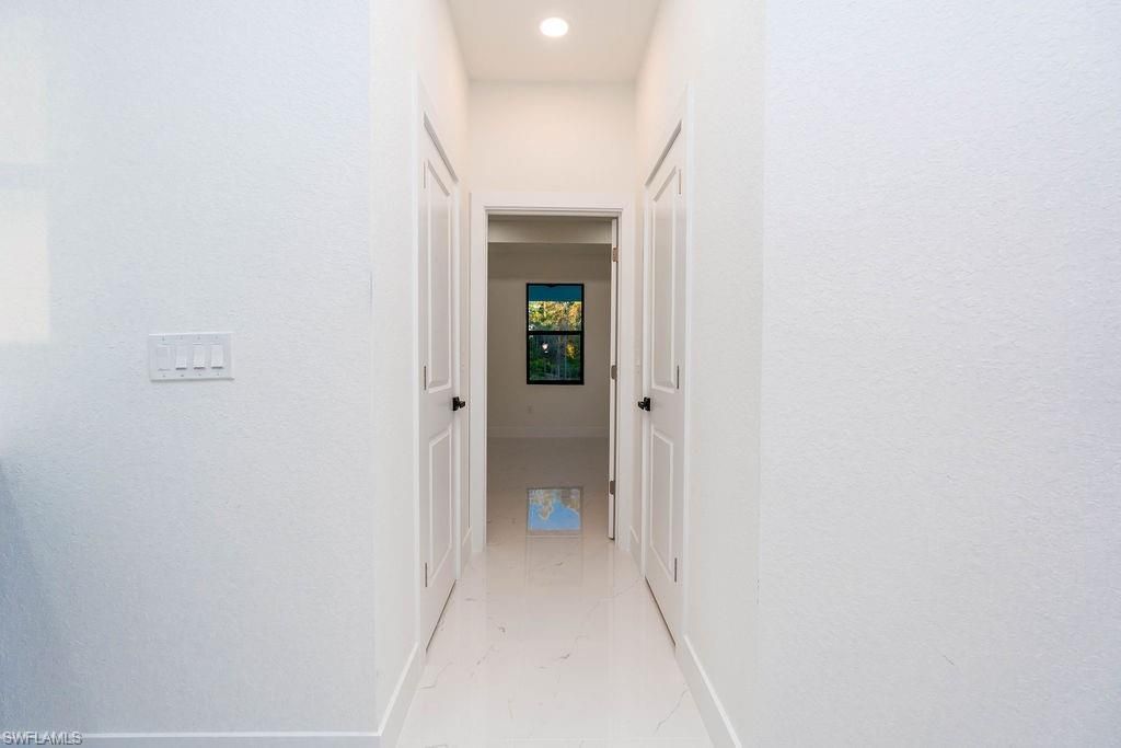 916 Jefferson Ave, Lehigh Acres, FL 33936 Photo