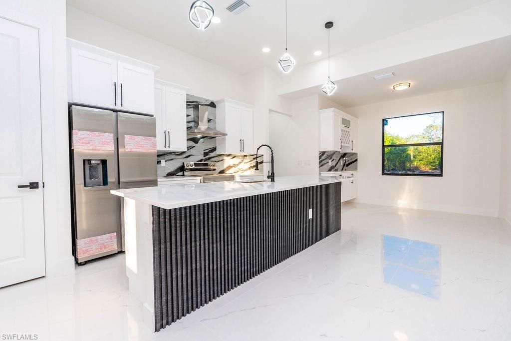 916 Jefferson Ave, Lehigh Acres, FL 33936 Photo