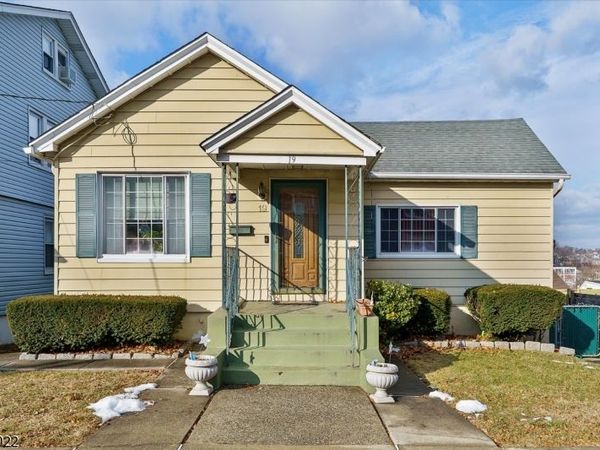 19 William St, Kearny, NJ 07032