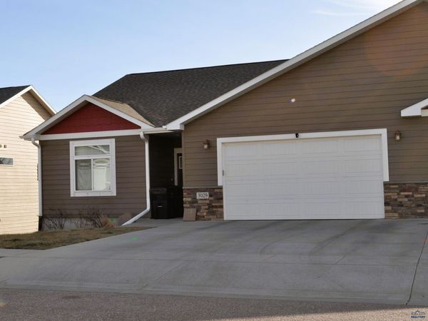 3029 HOEFER AVE, Rapid City, SD 57701
