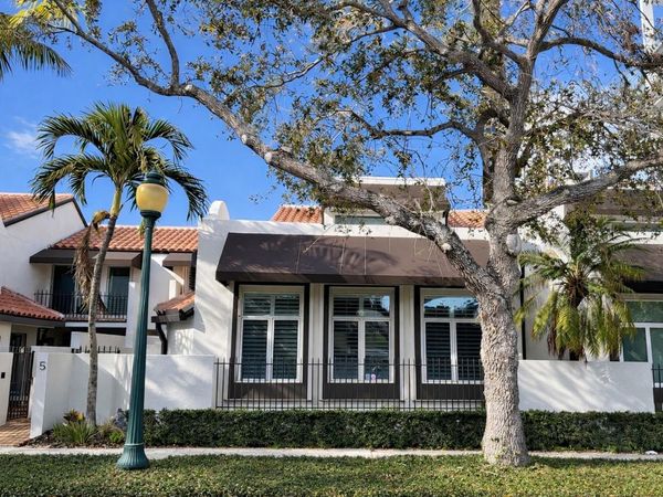 200 COCOANUT AVENUE, Unit 5, SARASOTA, FL 34236