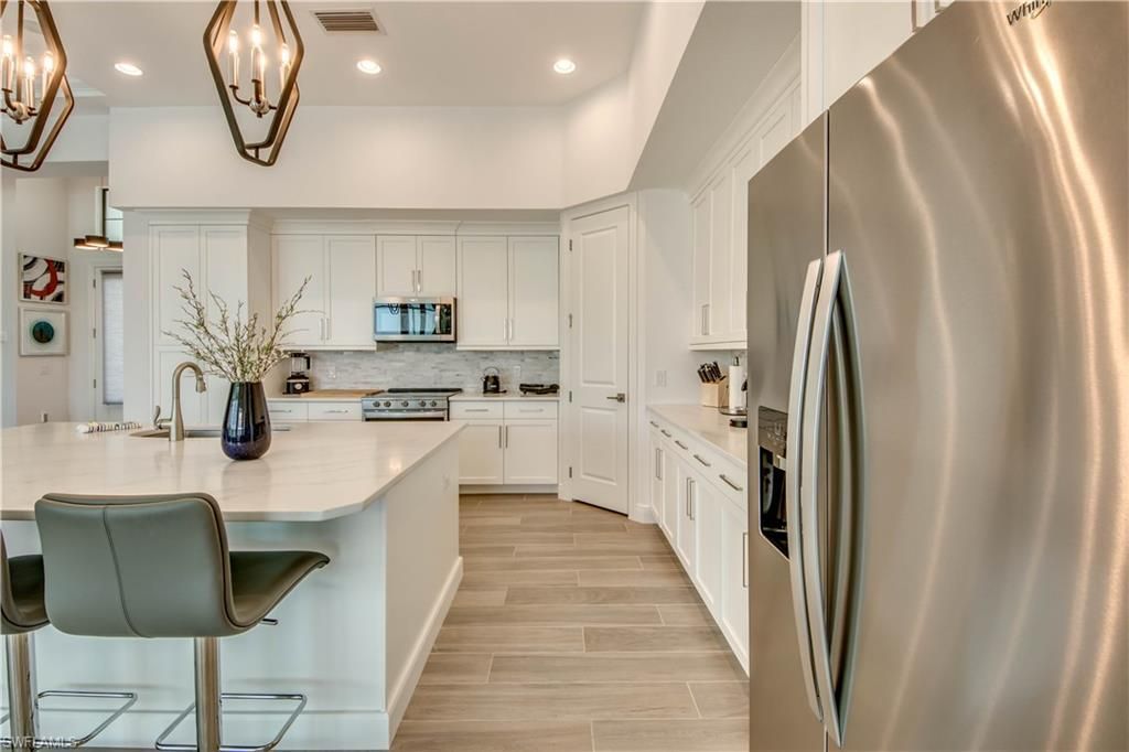 1732 SE 40th Ter, Cape Coral, FL 33904 Photo