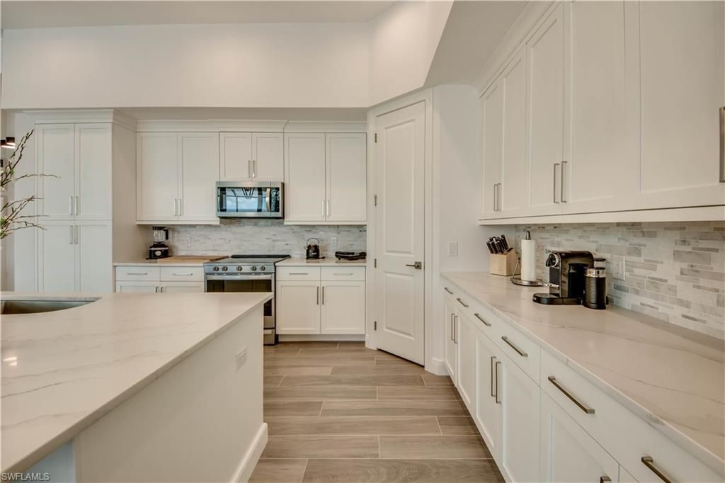 1732 SE 40th Ter, Cape Coral, FL 33904 Photo