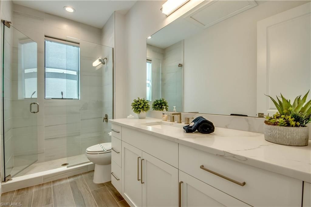 1732 SE 40th Ter, Cape Coral, FL 33904 Photo