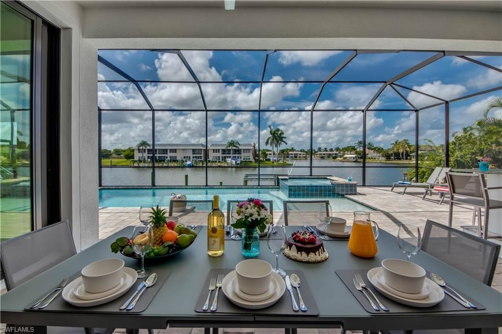 1732 SE 40th Ter, Cape Coral, FL 33904 Photo