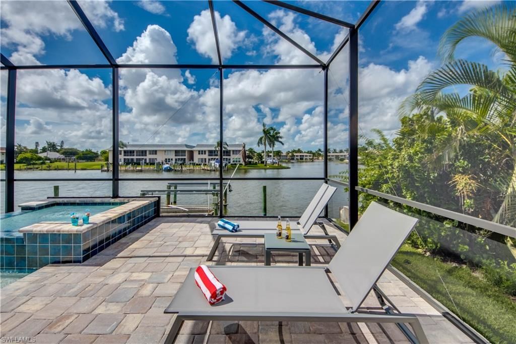 1732 SE 40th Ter, Cape Coral, FL 33904 Photo
