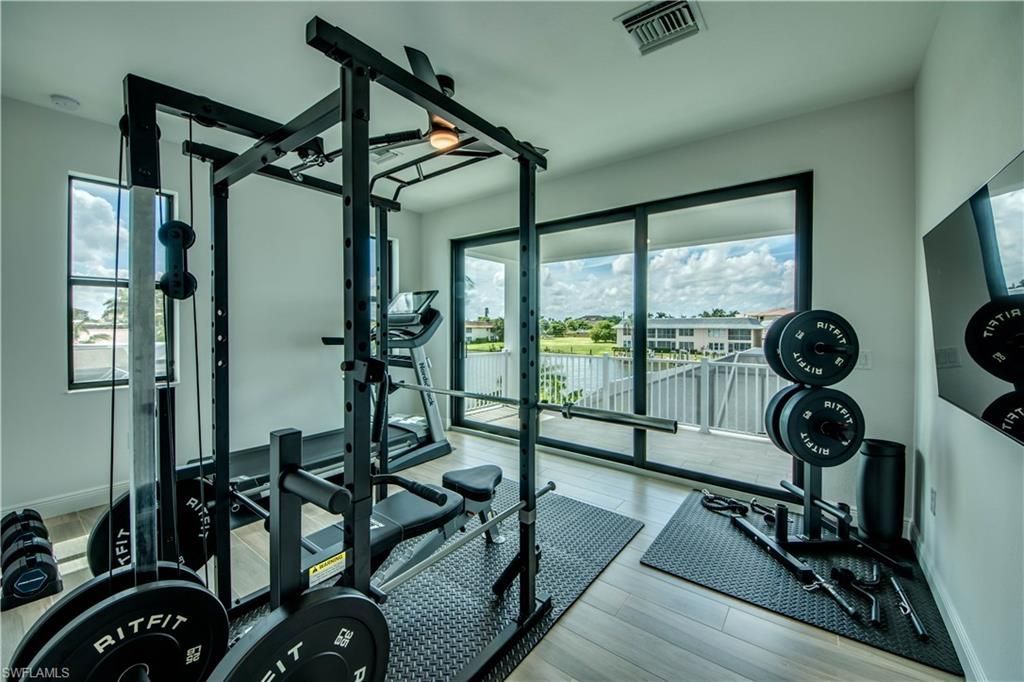 1732 SE 40th Ter, Cape Coral, FL 33904 Photo