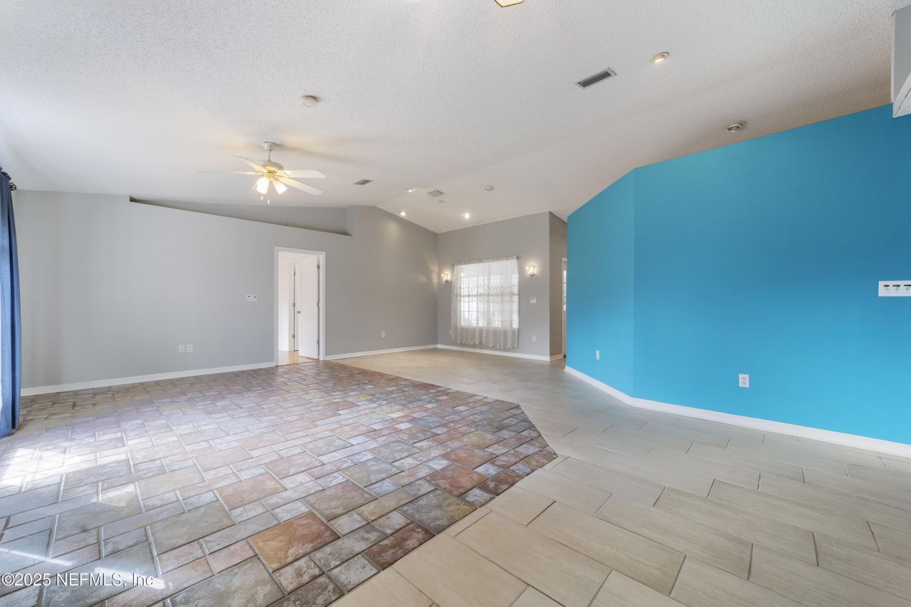 1055 Old Gainesville Highway, Interlachen, FL 32148 Photo