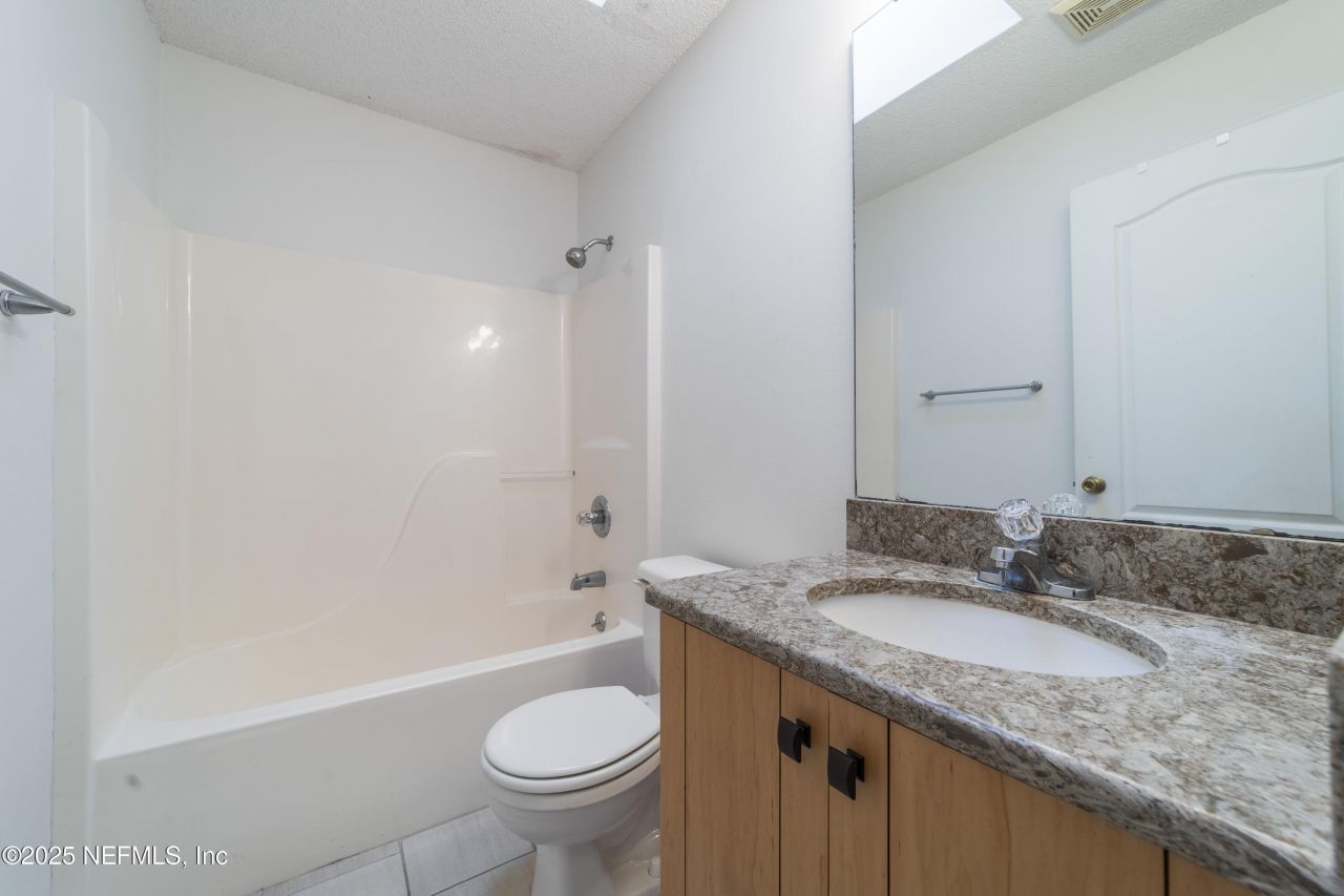 1055 Old Gainesville Highway, Interlachen, FL 32148 Photo