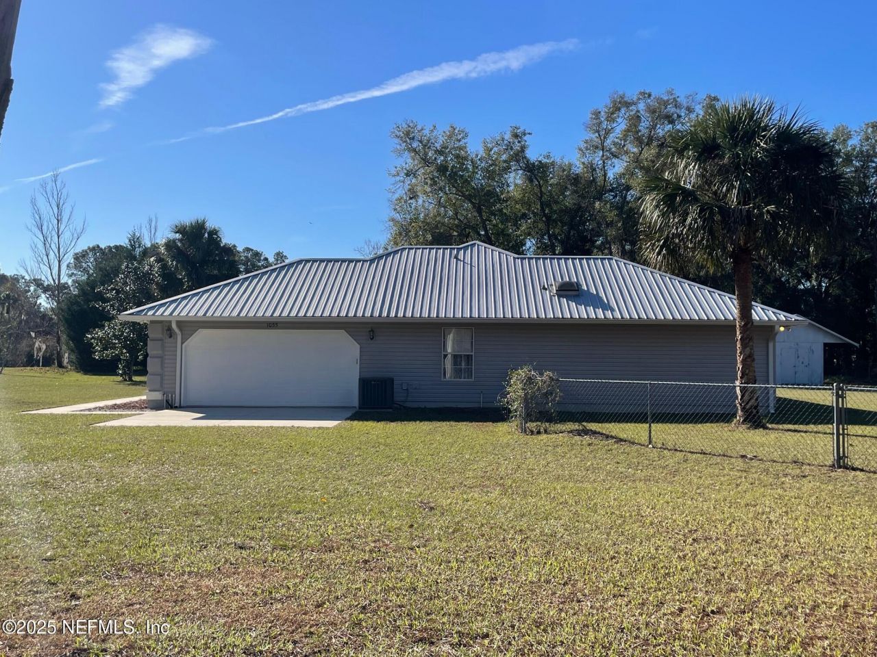 1055 Old Gainesville Highway, Interlachen, FL 32148 Photo