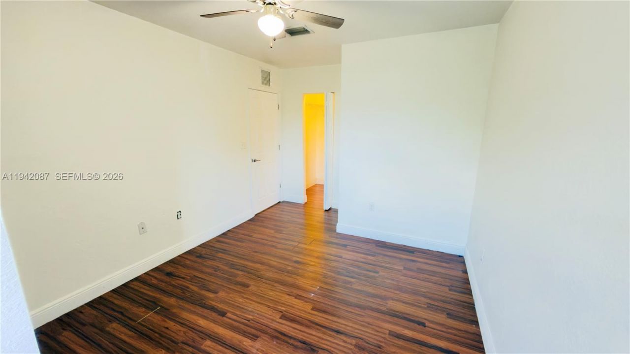 16585 NE 3 Ave, Miami, FL 33162 Photo