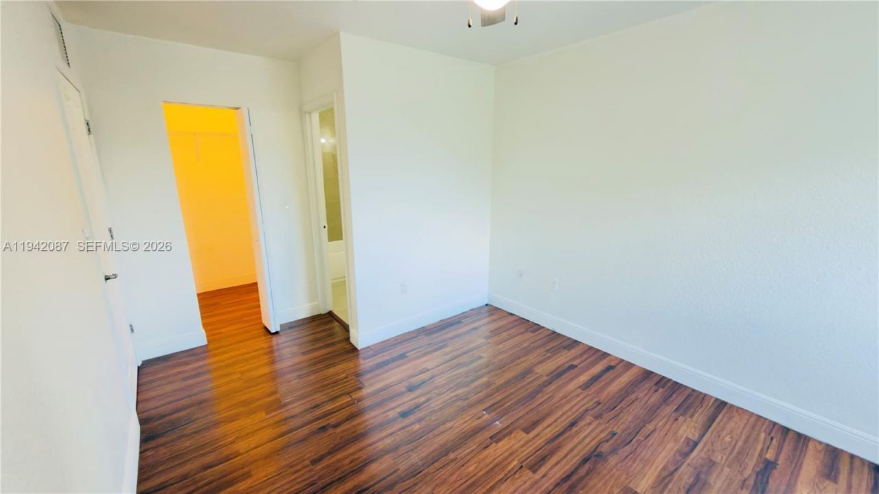 16585 NE 3 Ave, Miami, FL 33162 Photo