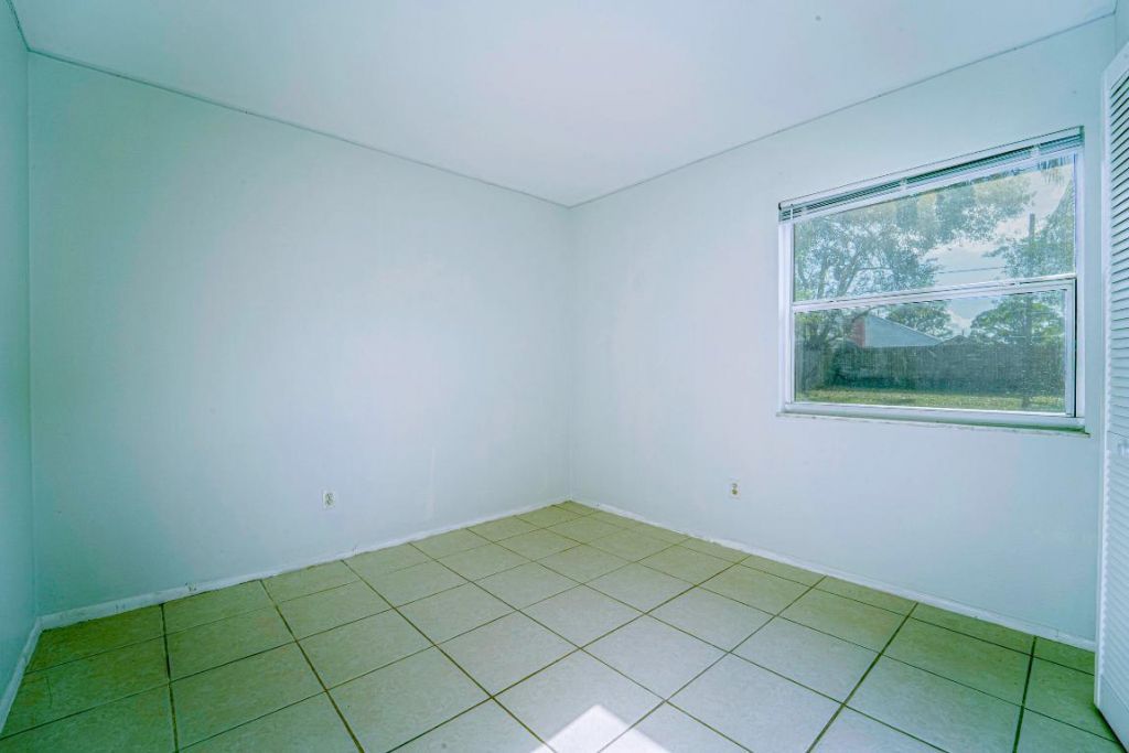 2164 SE Gaslight Street, Port Saint Lucie, FL 34952 Photo