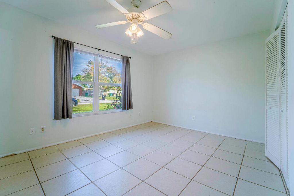 2164 SE Gaslight Street, Port Saint Lucie, FL 34952 Photo