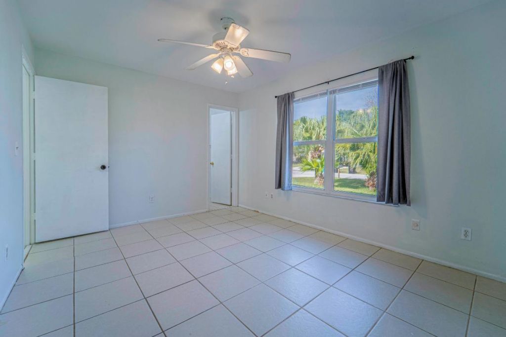 2164 SE Gaslight Street, Port Saint Lucie, FL 34952 Photo