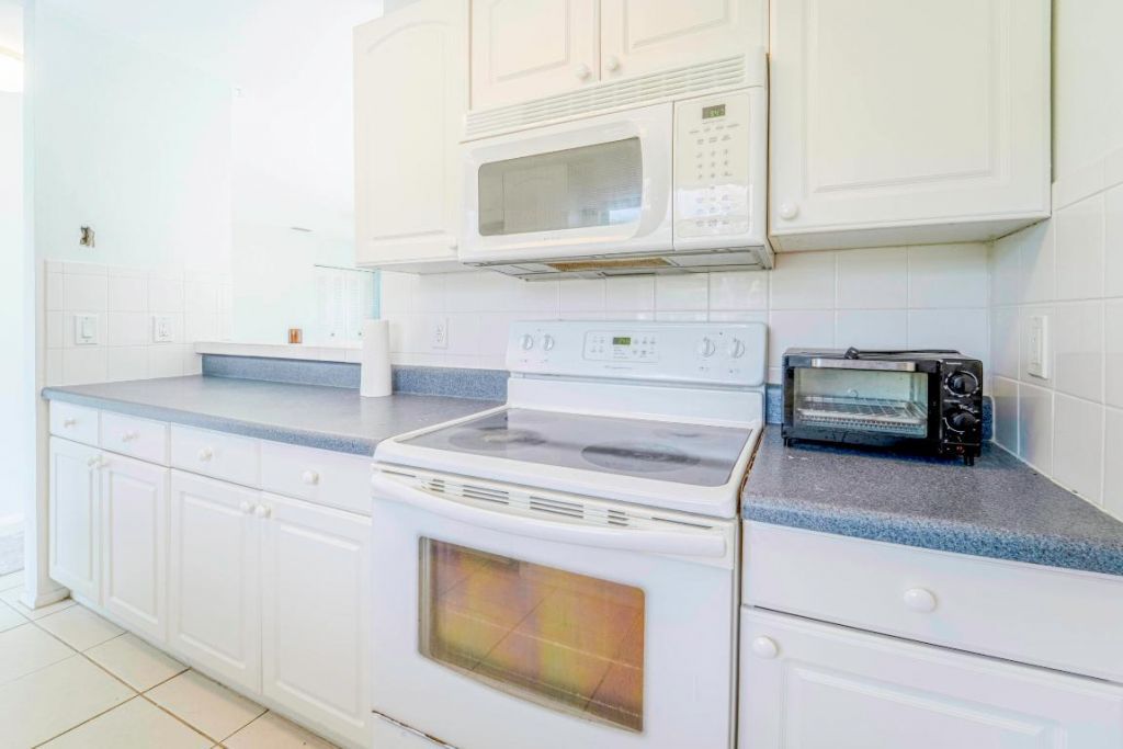 2164 SE Gaslight Street, Port Saint Lucie, FL 34952 Photo