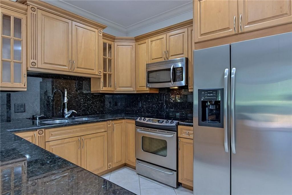 19 SE 19 Avenue, Pompano Beach, FL 33060 Photo