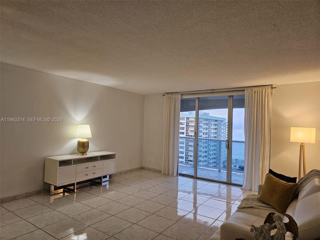 3800 E Ocean Dr , Unit 1518, Hollywood, FL 33019 Photo