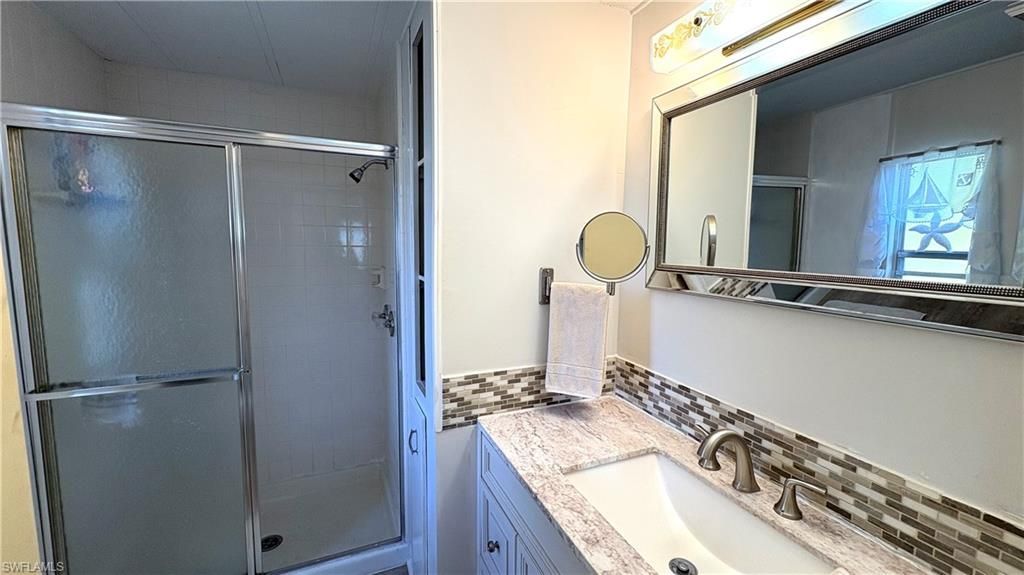 580 Winning Way, North Fort Myers, FL 33917 Photo