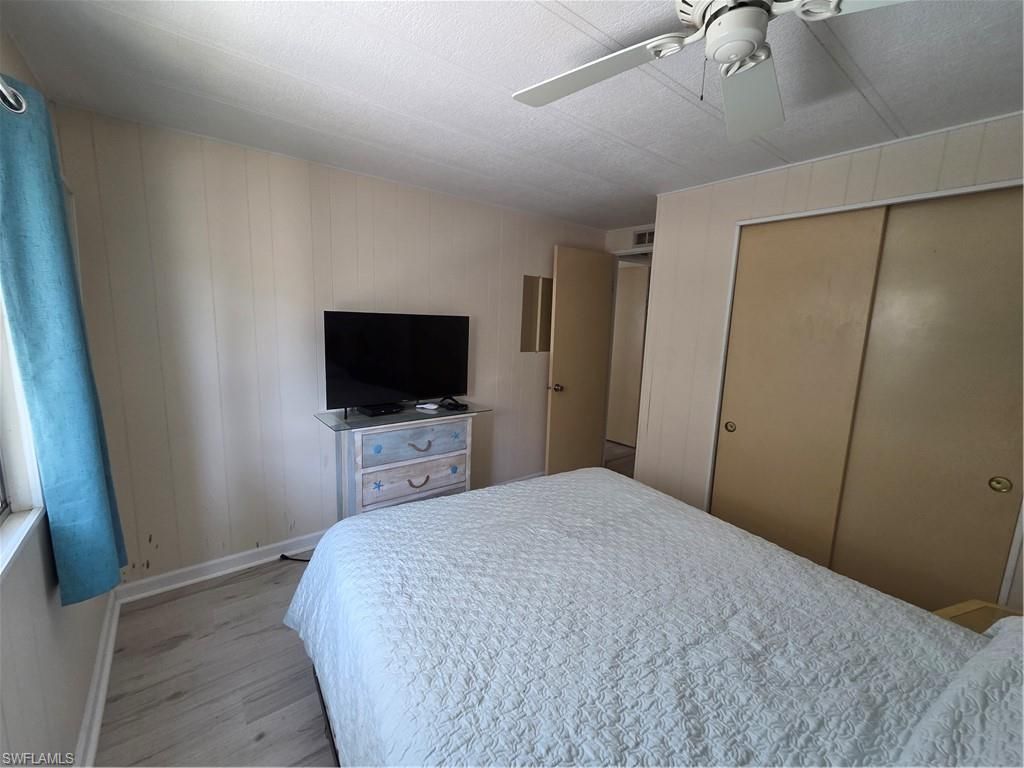 580 Winning Way, North Fort Myers, FL 33917 Photo