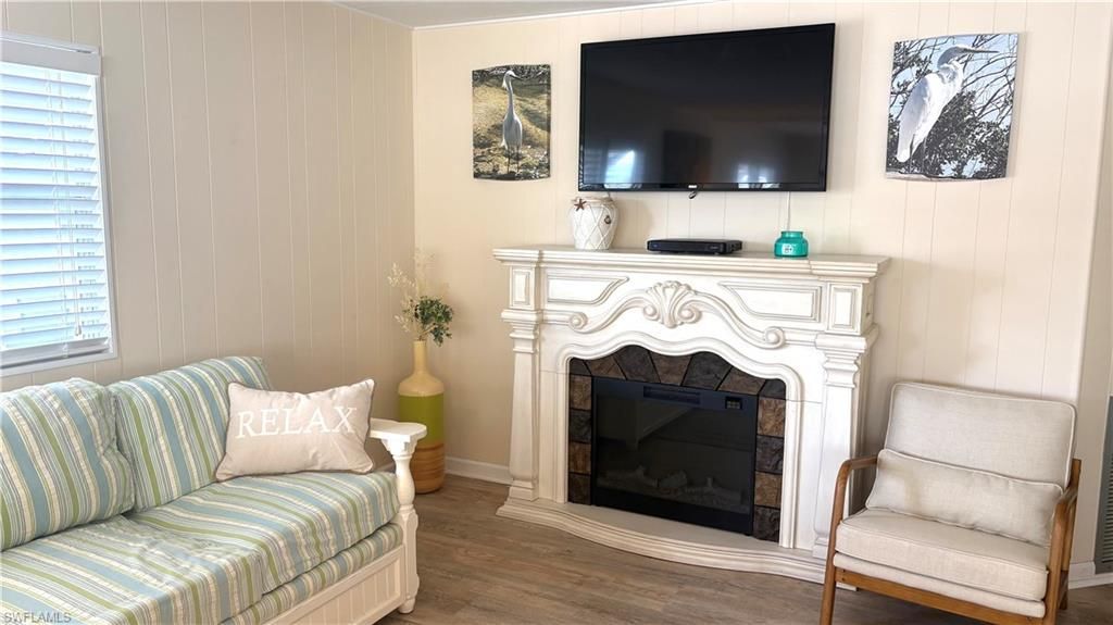 580 Winning Way, North Fort Myers, FL 33917 Photo