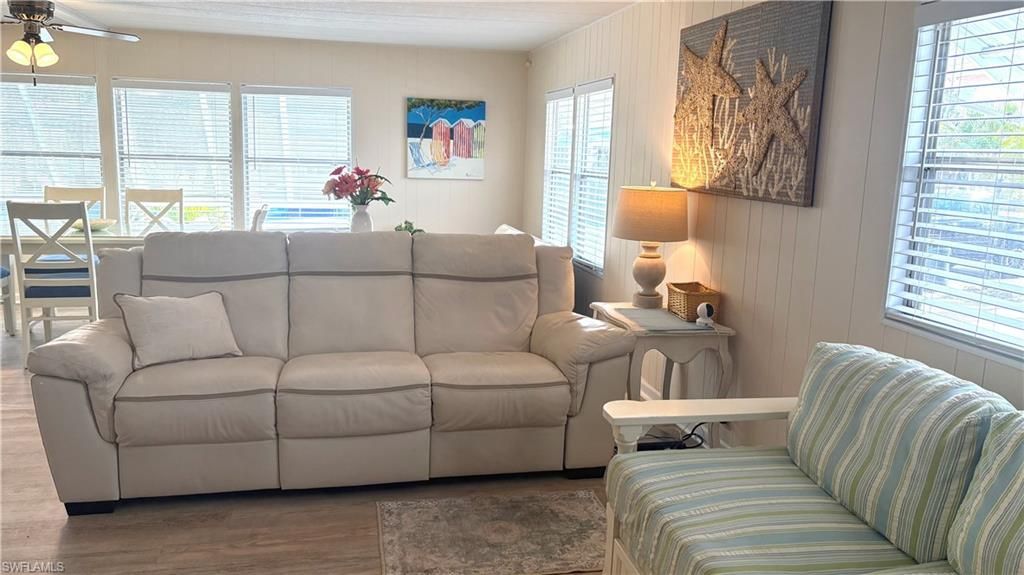 580 Winning Way, North Fort Myers, FL 33917 Photo