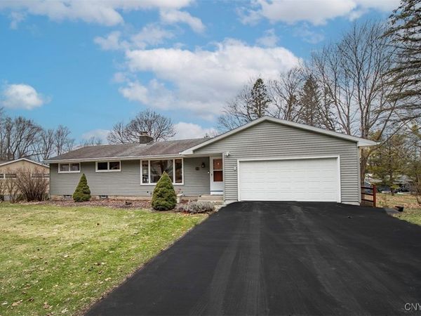 304 Sherbrooke Road, Manlius, NY 13104