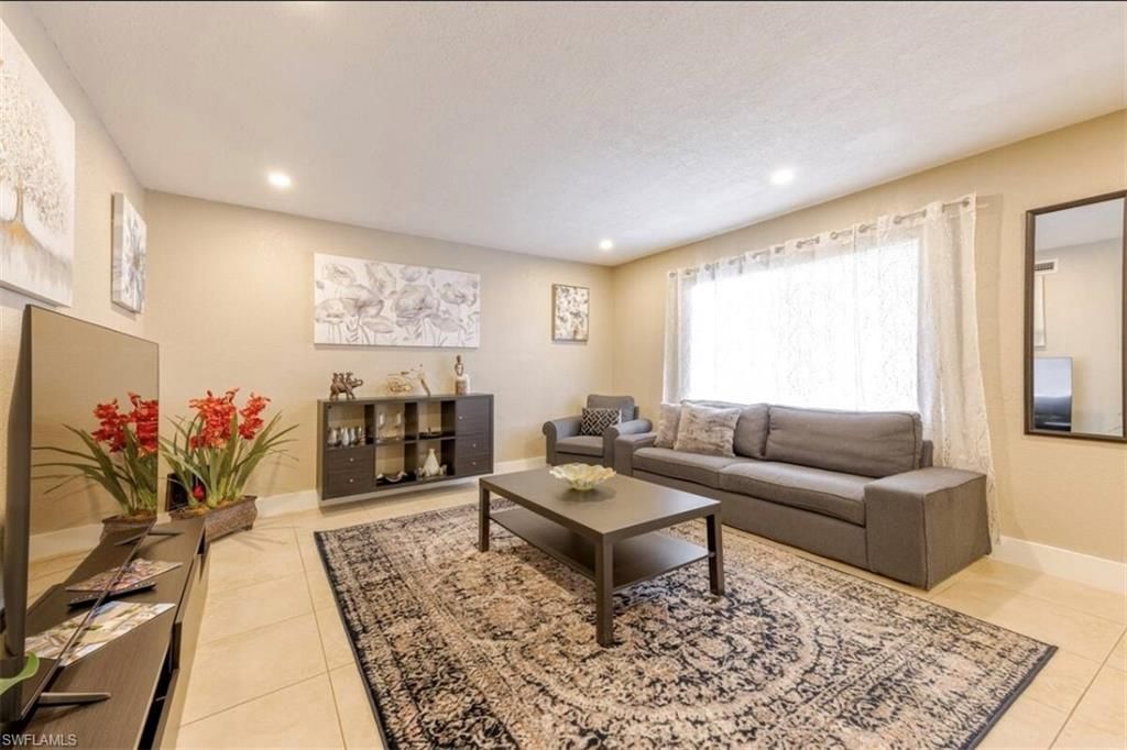 4605 Bayshore Dr., Unit G2, Naples, FL 34112 Photo