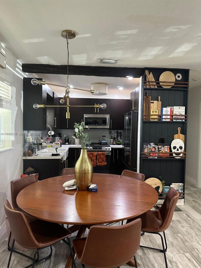 651 E 38th St, Hialeah, FL 33013 Photo