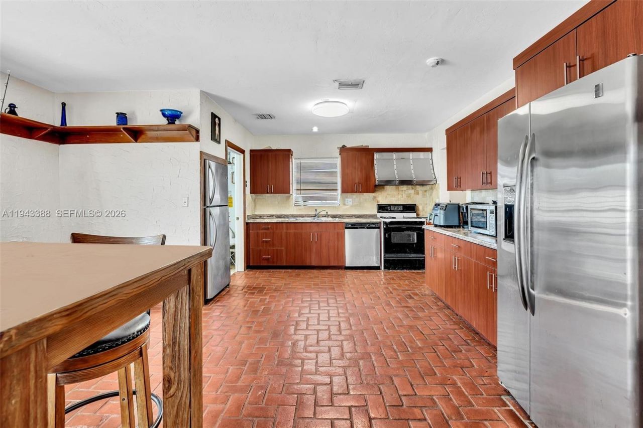 18715 SW 99th Rd , Cutler Bay, FL 33157 Photo