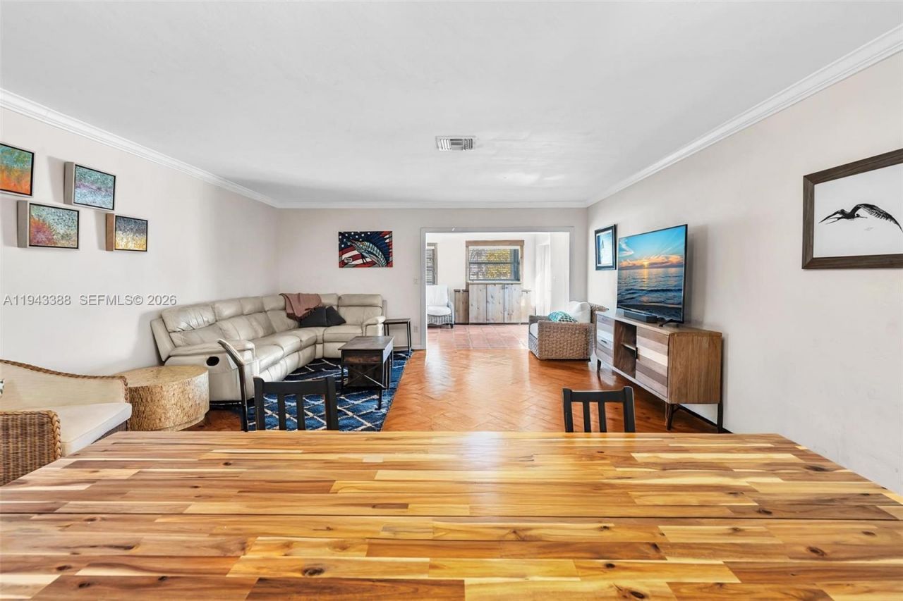 18715 SW 99th Rd , Cutler Bay, FL 33157 Photo