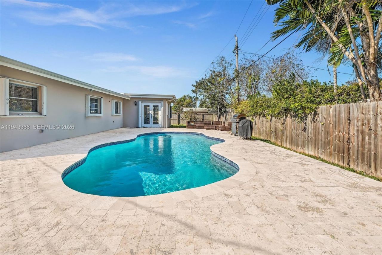 18715 SW 99th Rd , Cutler Bay, FL 33157 Photo