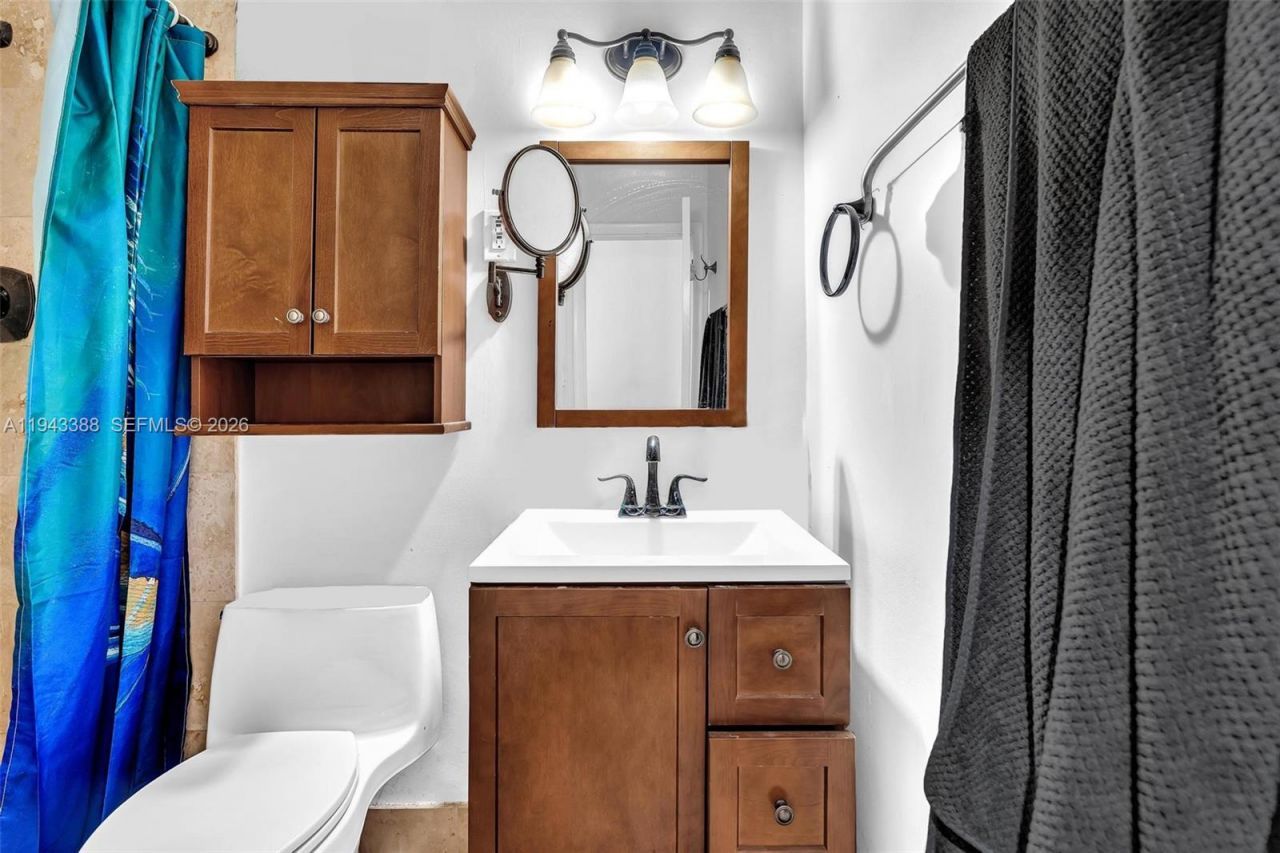 18715 SW 99th Rd , Cutler Bay, FL 33157 Photo