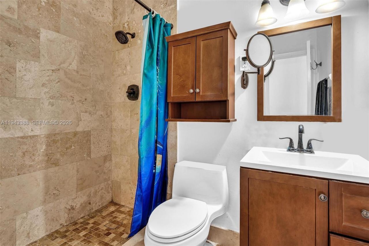 18715 SW 99th Rd , Cutler Bay, FL 33157 Photo