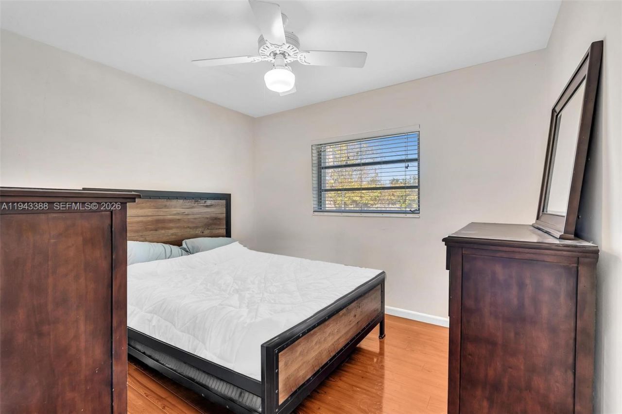 18715 SW 99th Rd , Cutler Bay, FL 33157 Photo