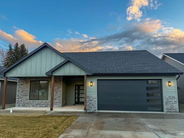 235 Whitman St, Albion, ID 83311