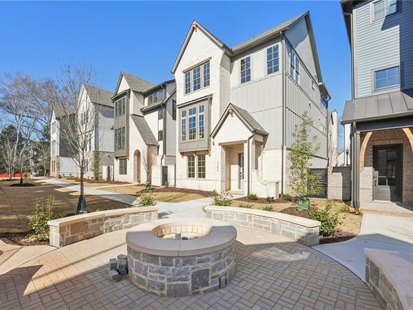 2285 Park Walke Drive, Alpharetta, GA 30009