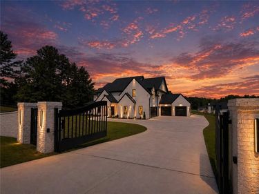 3207 Thompson Mill Road, Buford, GA 30519