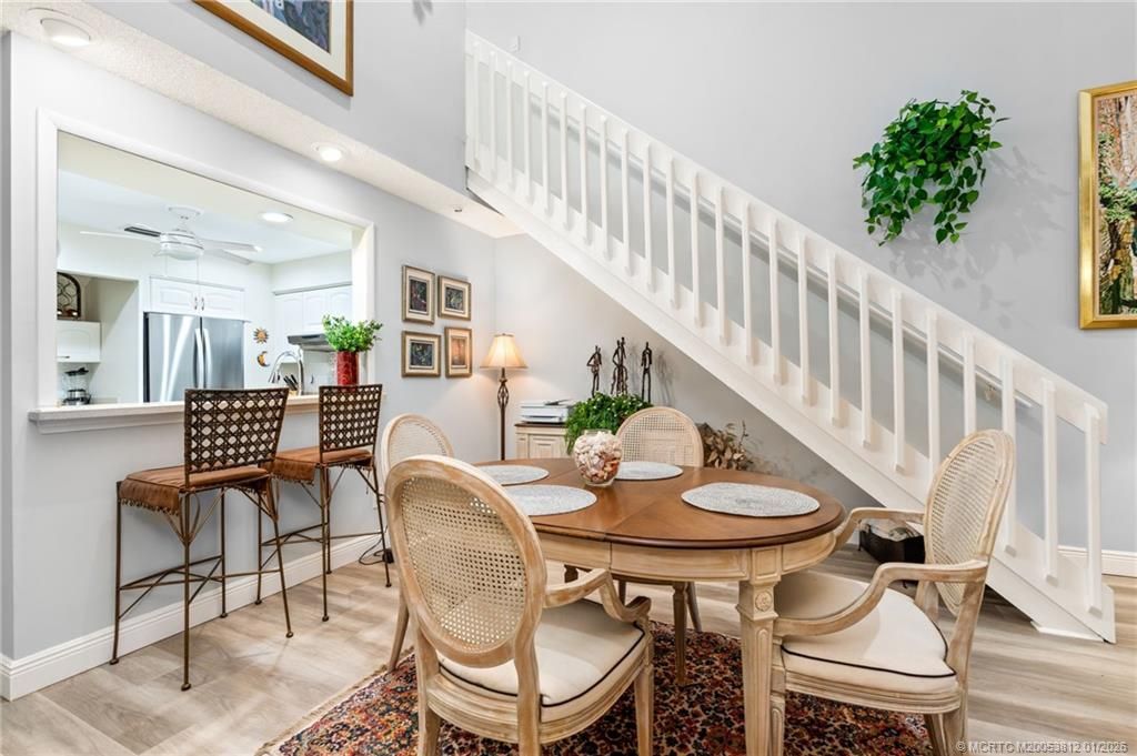 890 NE Sandalwood Place, Jensen Beach, FL 34957 Photo