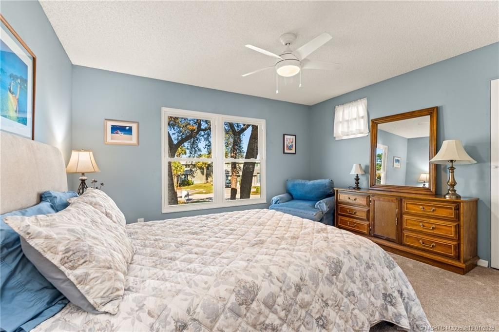 890 NE Sandalwood Place, Jensen Beach, FL 34957 Photo