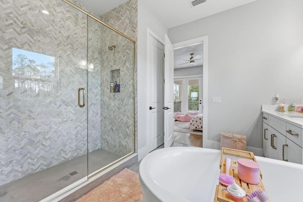 15820 Pendio Drive, Montverde, FL 34756 Photo