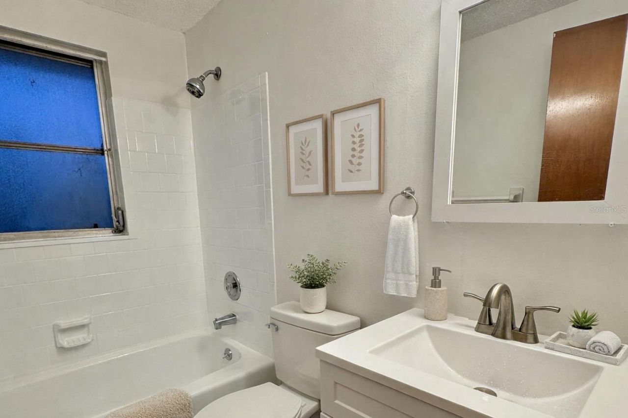 1008 Duquesne Road, Venice, FL 34293 Photo