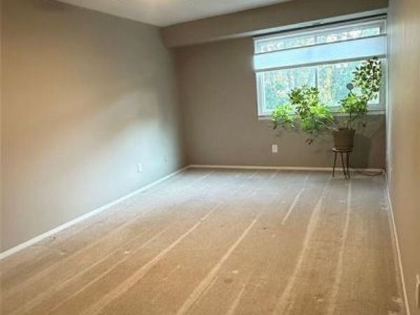 3855 Lone Pine Road, West Bloomfield Twp, MI 48323