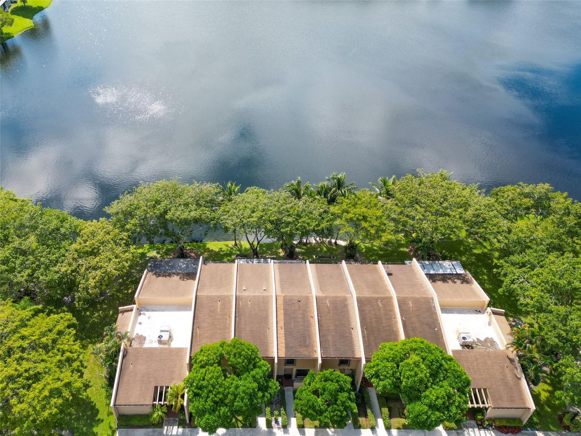 1424 NW 97th Terrace, Unit 280, Hollywood, FL 33024 Photo