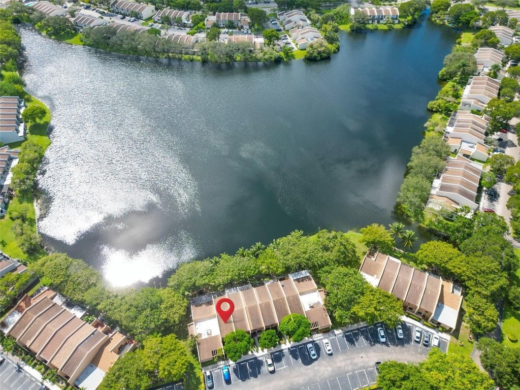 1424 NW 97th Terrace, Unit 280, Hollywood, FL 33024 Photo