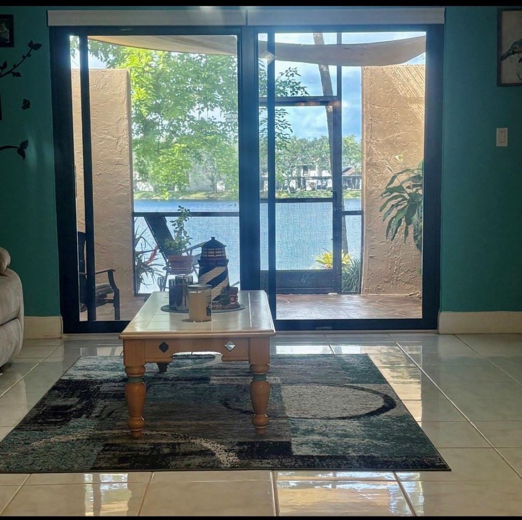 1424 NW 97th Terrace, Unit 280, Hollywood, FL 33024 Photo