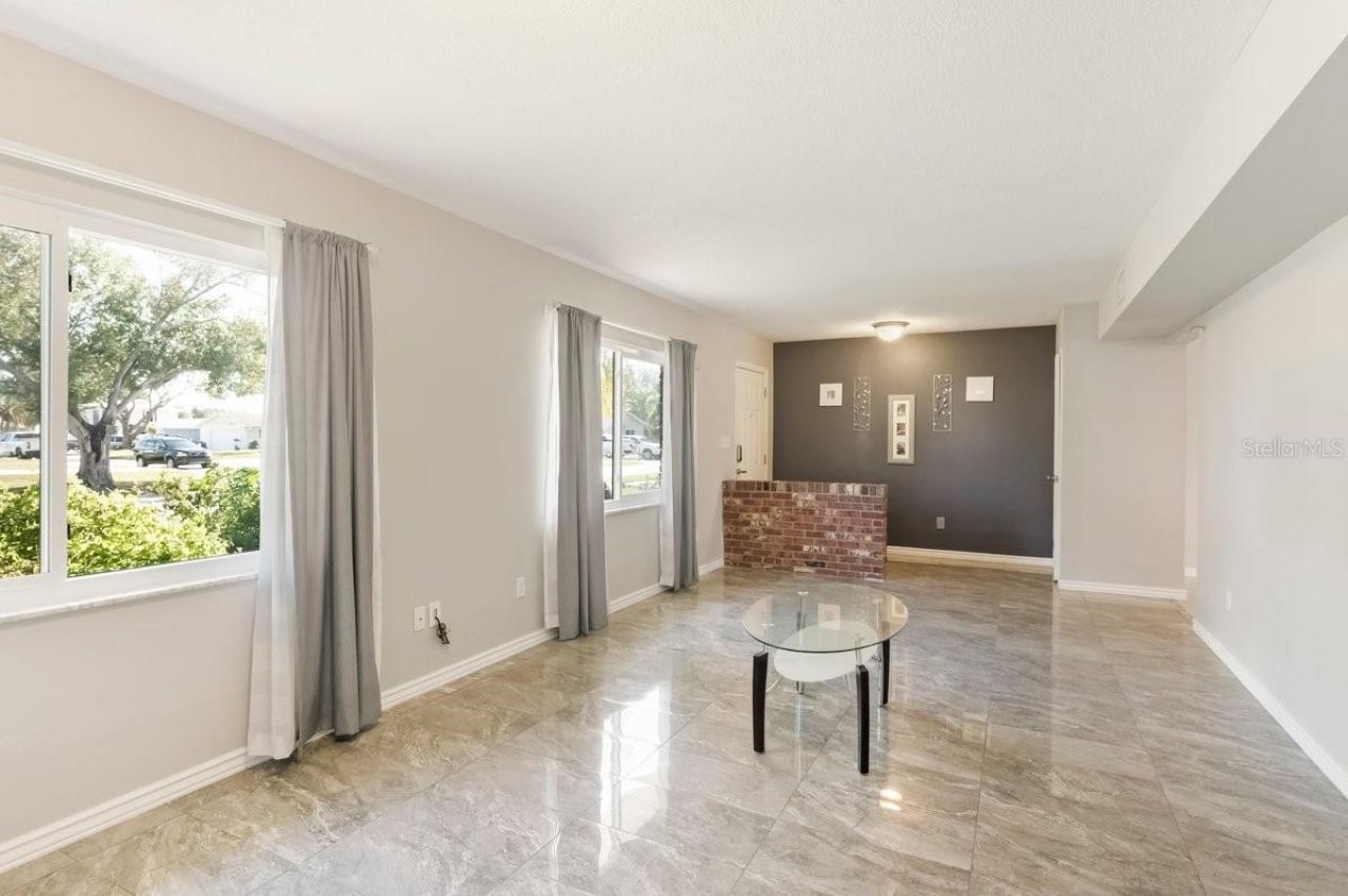 4716 Soapstone Drive, Tampa, FL 33615 Photo