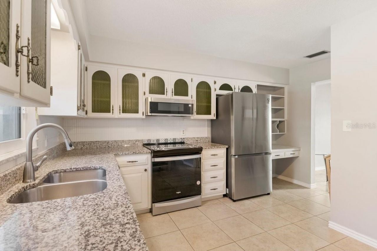 4716 Soapstone Drive, Tampa, FL 33615 Photo