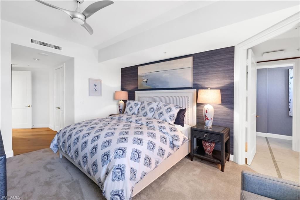 13675 Vanderbilt Dr, Unit 605, Naples, FL 34110 Photo