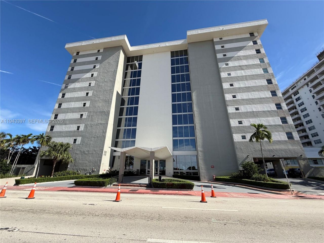 9273 Collins Ave, Unit 501, Surfside, FL 33154 Photo